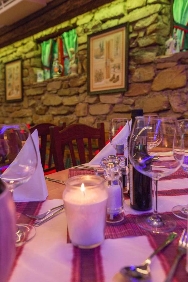 Party Hotel Taverne Obertauern Kültér fotó